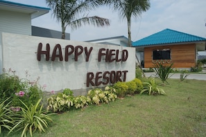 Exterior - Happy Field Resort Cha-am (Cha-am)