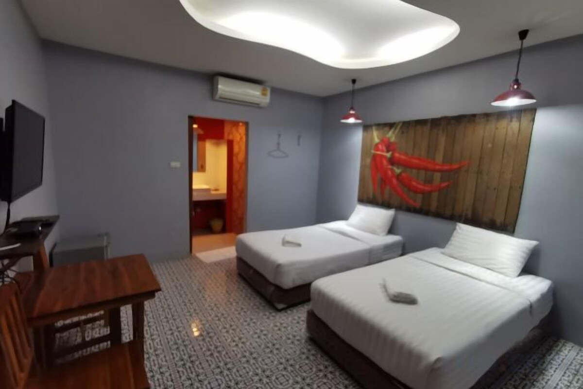 Desk, WiFi (free), bed sheets