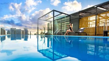 Piscina all'aperto