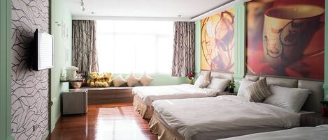 Chambre (6 persons) | Lit d’appoint (supplément), accès au Wi-Fi (inclus), literie fournie