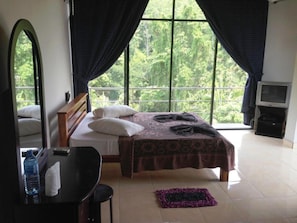 In-room safe, desk, rollaway beds, free WiFi - Kandy View Hotel (Kandy)