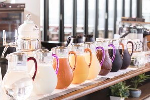 Daily cooked-to-order breakfast for a fee - KOKO HOTEL Hakata Station (Fukuoka)