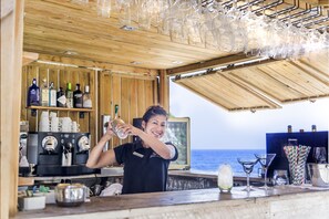 Bar (en el alojamiento)