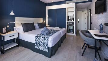 Minibar, desk, free WiFi, bed sheets