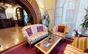 Lobby - Hotel Cattaro (Kotor)