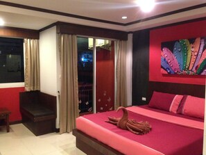 Habitación superior | Escritorio, cortinas blackout y wifi gratis