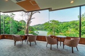 Khu tiếp khách ở sảnh