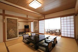 Phòng truyền thống (Japanese Style)