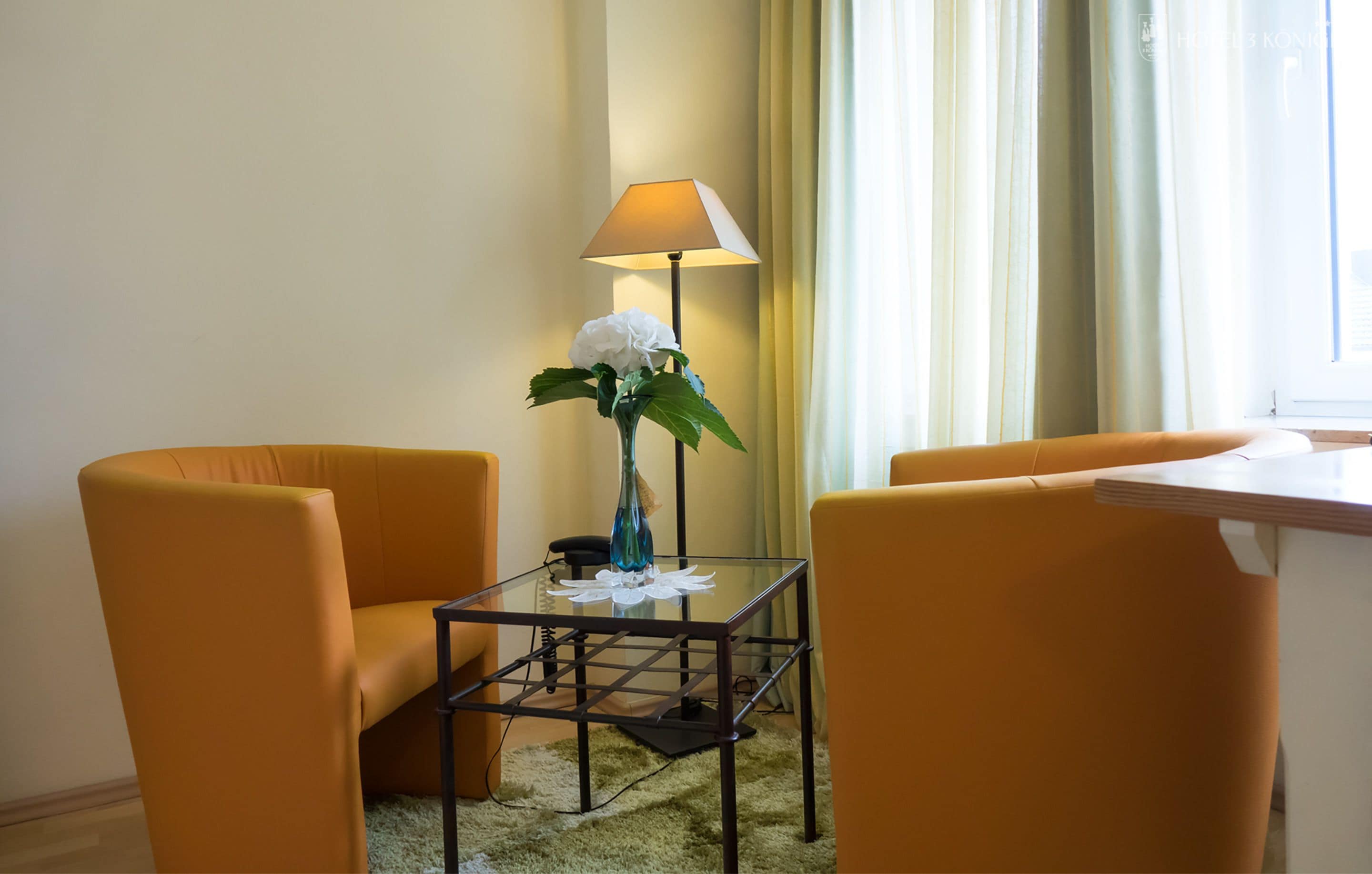 business double room, non smoking | living area | flat-screen tv