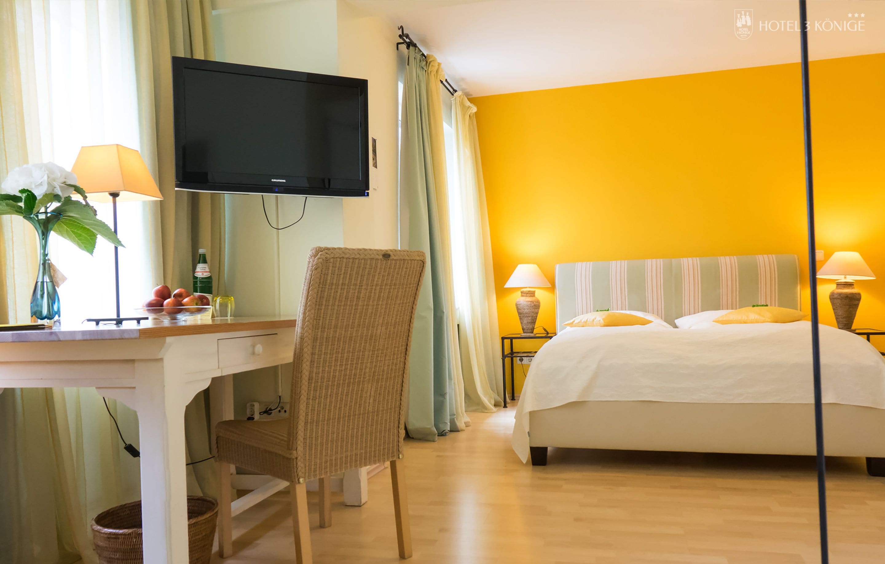 business double room, non smoking | 1 bedroom, desk, blackout curtains, soundproofing