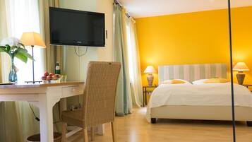 Business-Doppelzimmer, Nichtraucher | Schreibtisch, VerdunkelungsvorhÀnge, schallisolierte Zimmer