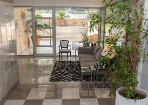 พื้นที่เล่นสำหรับเด็ก