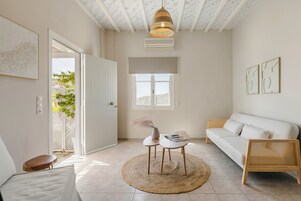 Caja de seguridad en la habitación y decoración personalizada 