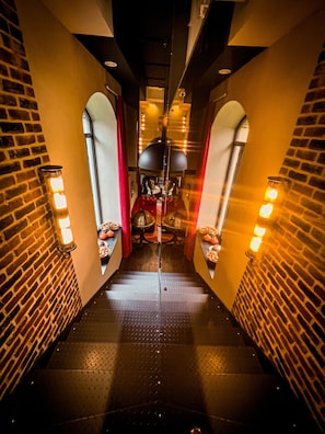 Staircase - Le Magic Hall (Rennes)