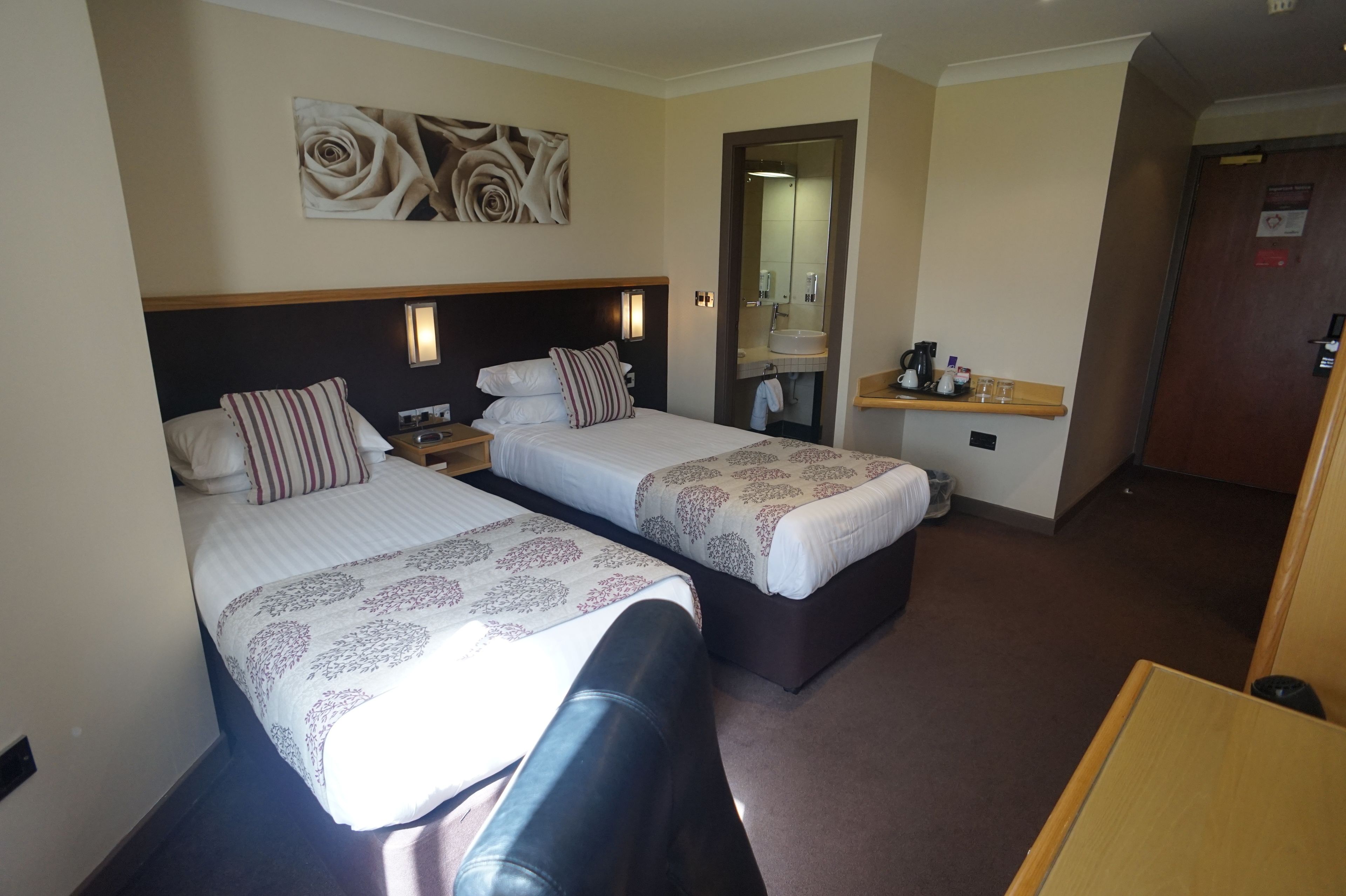 Foto - Damon’s Hotel