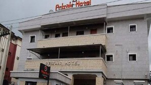 A building with a sign that reads "Privair Hotel". - Prixair Pure Hotel Wuse (Abuja)