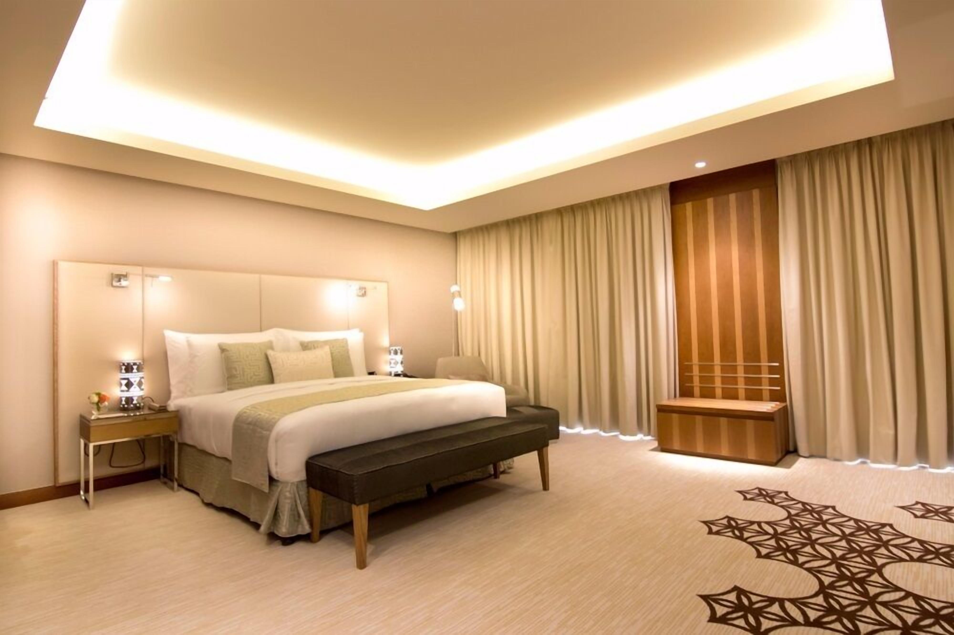 Two Bedroom Apartment | Premium bedding, pillow-top beds, in-room safe, desk