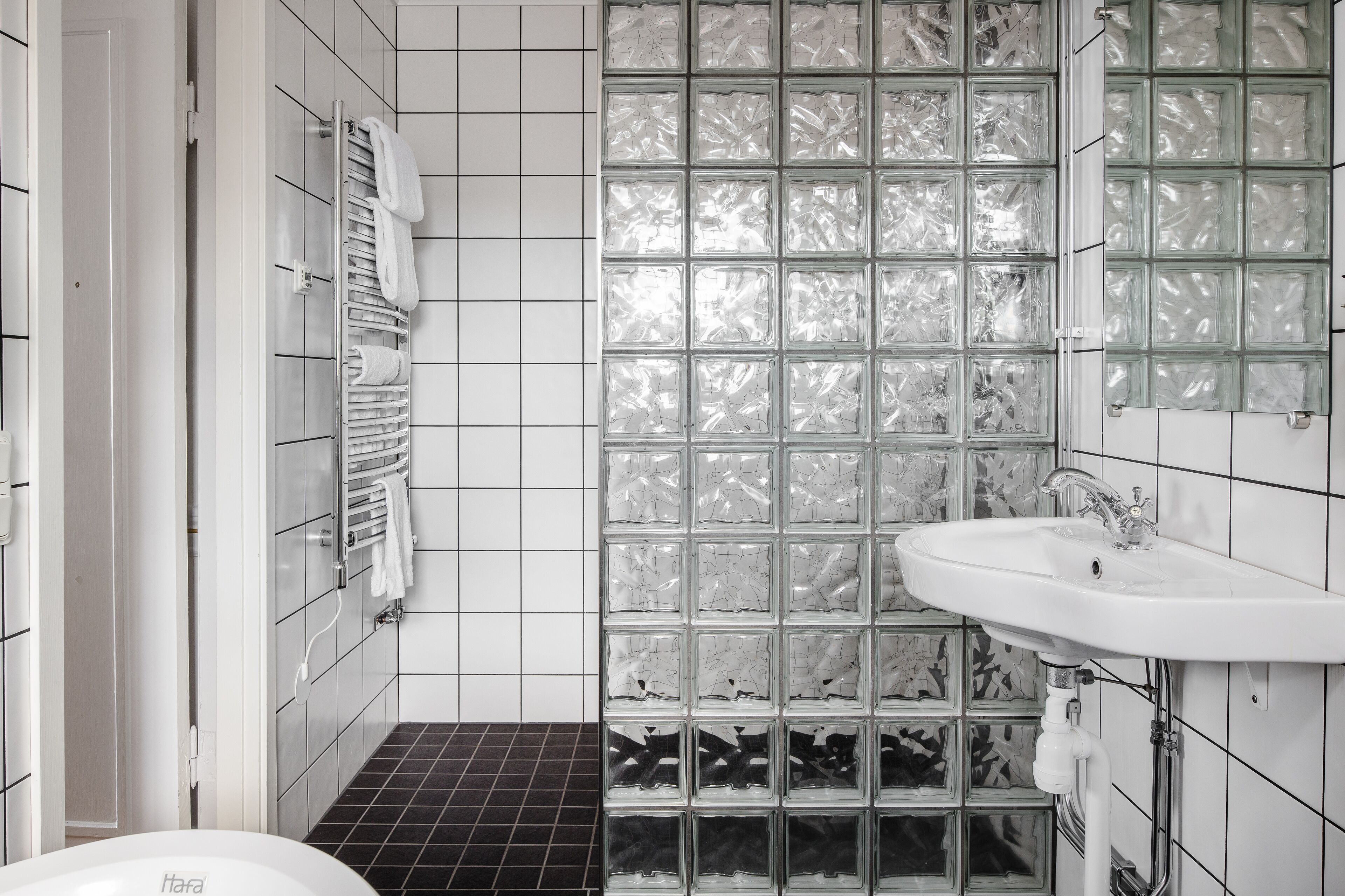 superior suite (main building) | bathroom | shower, free toiletries, towels, soap