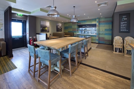 Restaurant. Premier Inn Felixstowe Town Centre