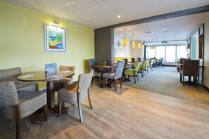Restaurant - Premier Inn London Archway (London)