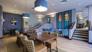 Restaurant - Premier Inn Newcastle City Centre The Gate (Newcastle-upon-Tyne)