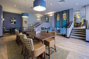 Restaurant - Premier Inn Newcastle City Centre The Gate (Newcastle-upon-Tyne)