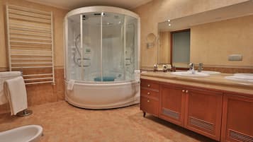 Luxury Suite, Sea View (Free Room Safe) | Bathroom | Designer toiletries, hair dryer, bathrobes, slippers