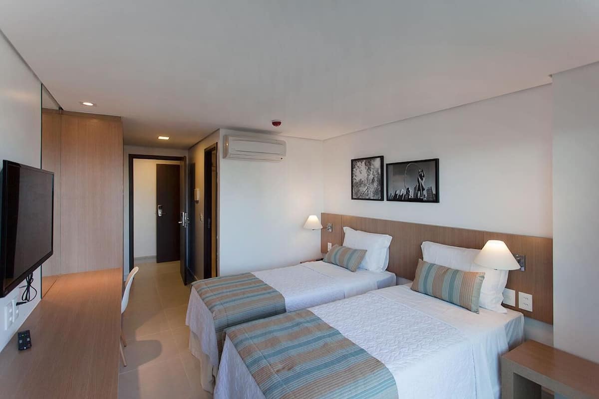 Minibar, in-room safe, individually decorated, individually furnished