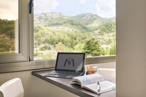 Suite, Terraza, vista a la montaña (Tramuntana) | Vista desde la habitación