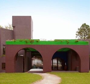 Exterior - Aguará Hotel & Spa (Lobos)