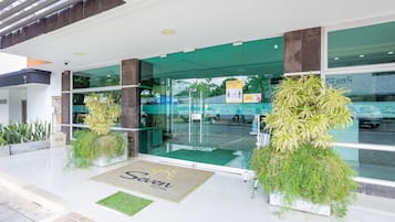 Entrada de la propiedad