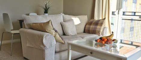 Standard Apartment, 3 Bedrooms, 2 Bathrooms | 3 bedrooms, free WiFi