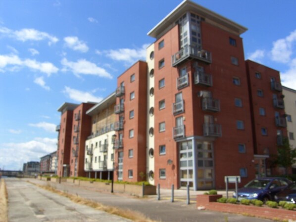 Fachada de la propiedad