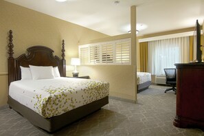Room, 2 Queen Beds, Non Smoking | Premium bedding, in-room safe, desk, laptop workspace - Azure Hotel & Suites, Trademark Collection by Wyndham (Ontario)