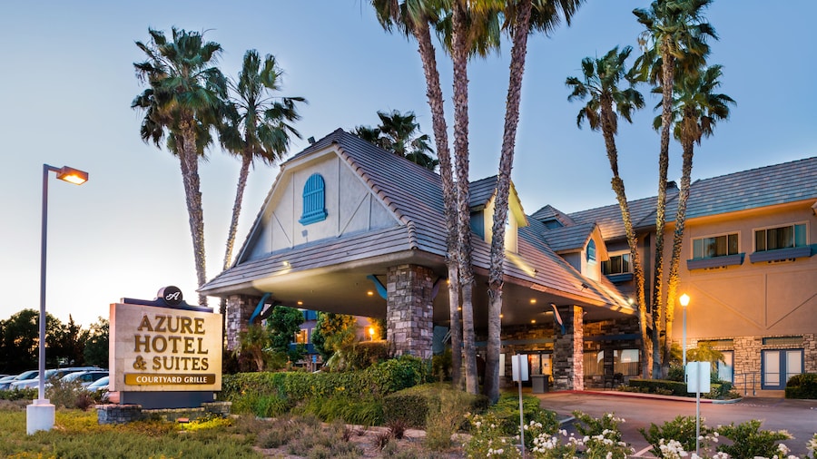 Azure Hotel & Suites, Trademark Collection by Wyndham