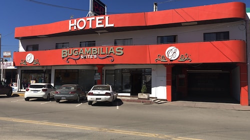 Hotel Bugambilias