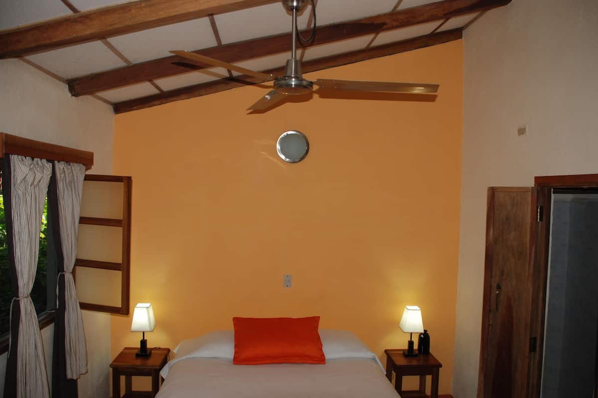 Egyptian cotton sheets, premium bedding, down duvets, pillow-top beds