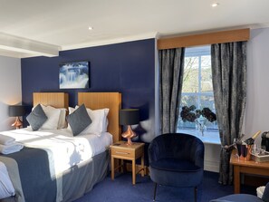 Superior-Doppelzimmer | Hochwertige Bettwaren, Betten mit Memory-Foam-Matratzen