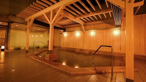 Hot springs - Ooedo Onsen Monogatari Awazu Grand Hotel (Komatsu)