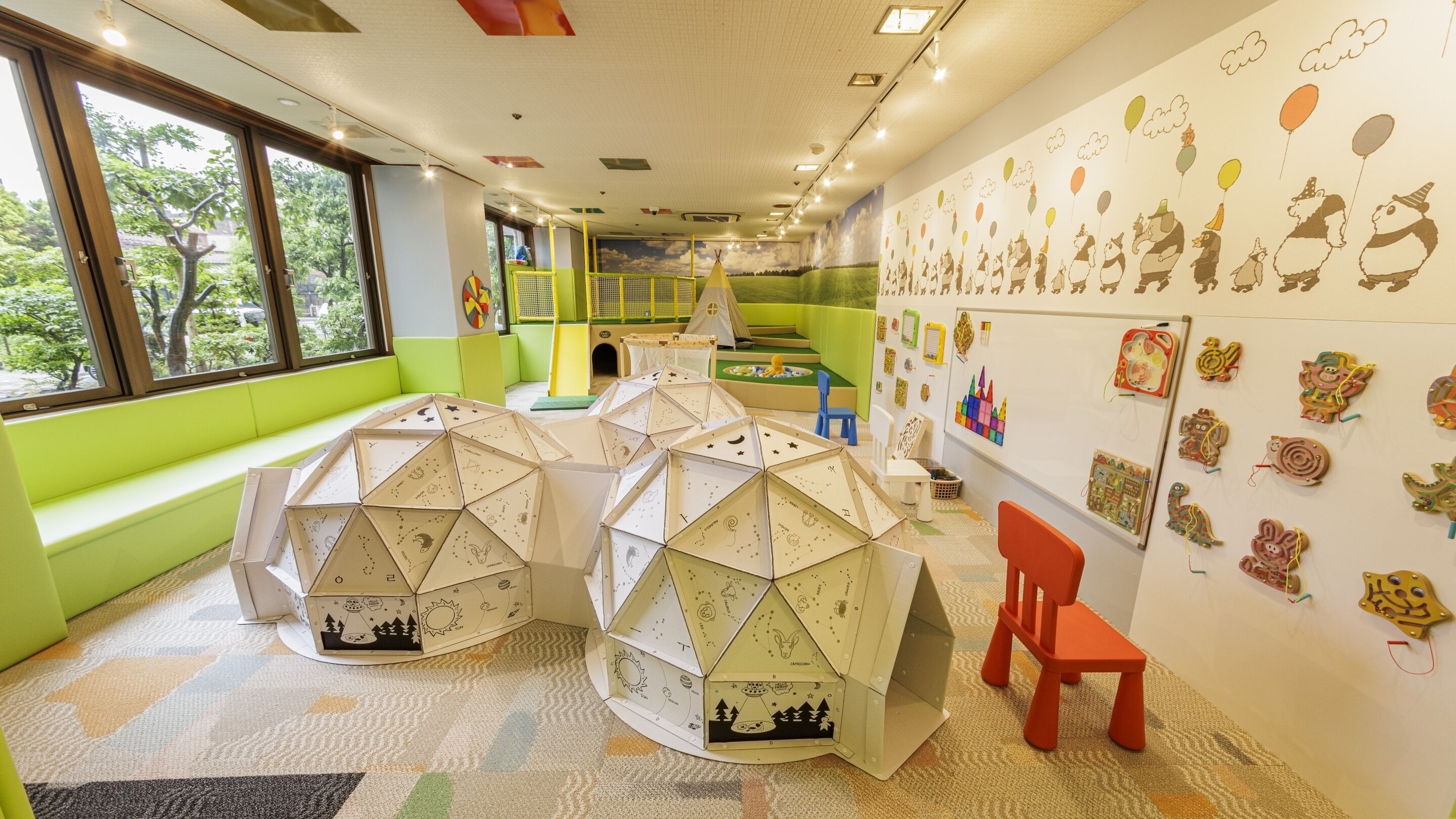 Children’s play area – indoor