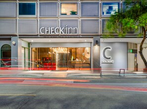 Front of property - CHECK inn Taichung Liming (Taichung)