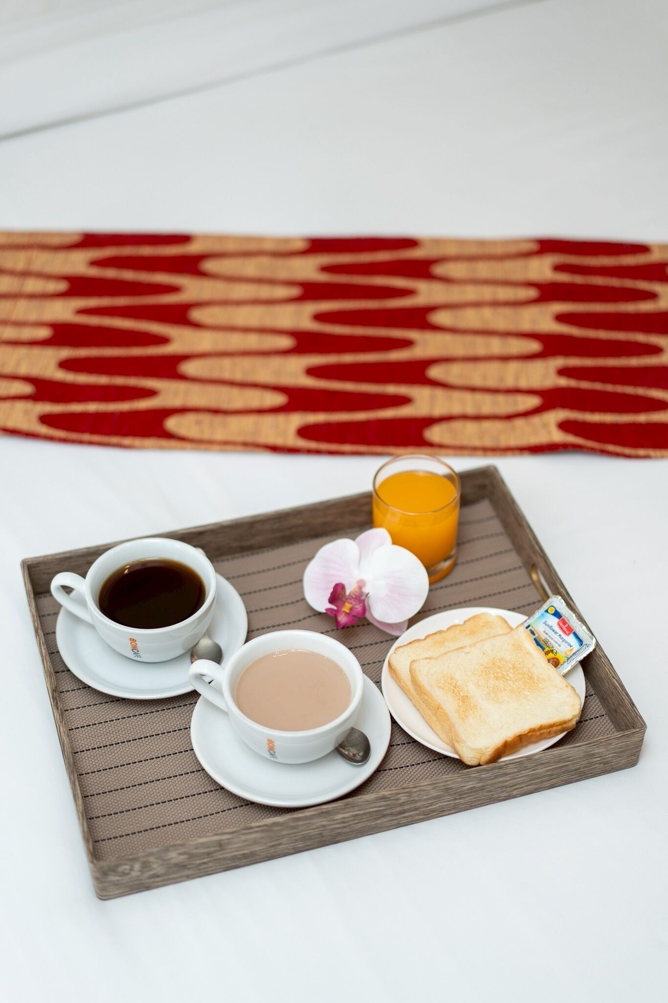 deluxe room | private kitchen | fridge, coffee/tea maker, electric kettle, coffee grinder