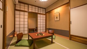 Economy-Zimmer, Nichtraucher (Japanese-style without bath) | Zimmersafe, Schreibtisch, Bügeleisen/Bügelbrett, kostenloses WLAN