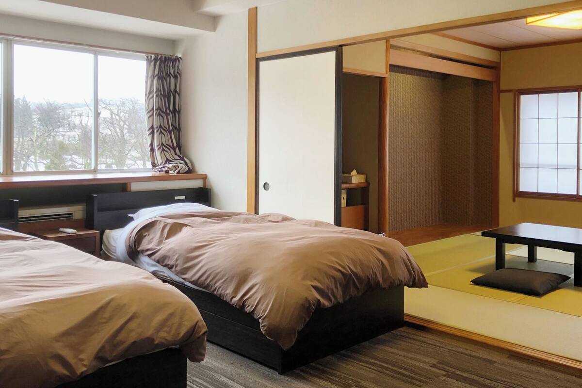 standard room, non smoking (japanese western,no bath, no view) | in-room safe, desk, free wifi, bed sheets