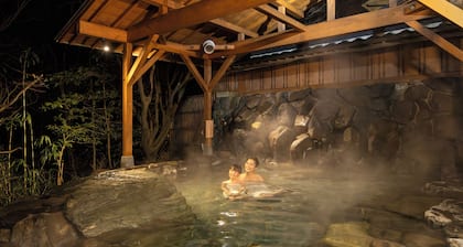 Ooedo Onsen Monogatari Premium Yamanaka Grand Hotel