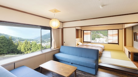 Superior Japanese Style 4-pax without bath,Non-Smoking | In-room safe, desk, free WiFi, bed sheets. Ooedo Onsen Monogatari Premium Gero Honkan
