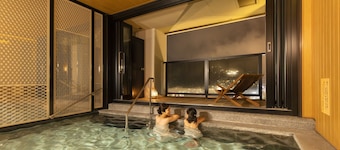 Ooedo Onsen Monogatari Premium Gero Honkan