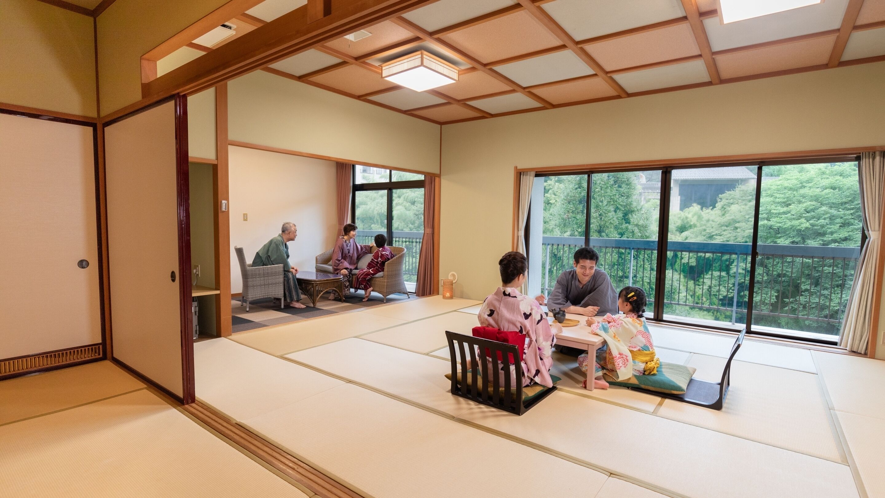 Habitación superior, no fumadores (Japanese Style 2-room Room withbath) | Caja fuerte, escritorio, wifi gratis y ropa de cama