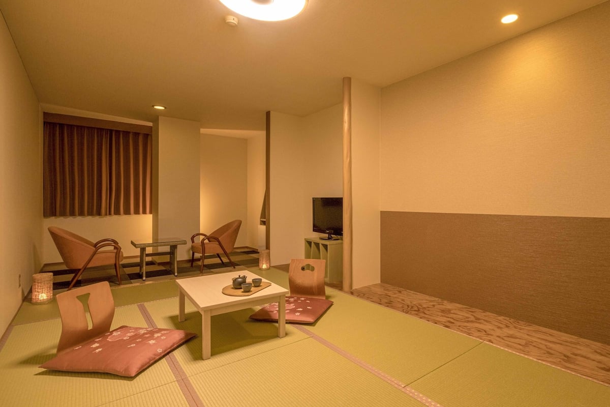 Economy Room, Non Smoking (Japanese Style,Without Bath, No view)