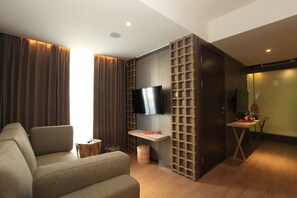 Junior Suite | View from room - Bedrock Hotel (Kuta)